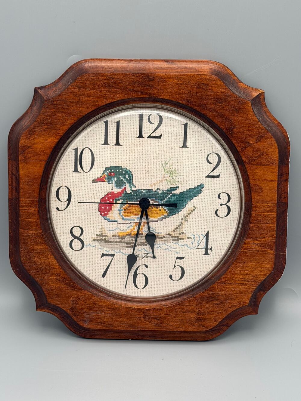 Seth Thomas Solid Wood Wall Clock Mallard Duck Needlepoint Look Quartz Battery